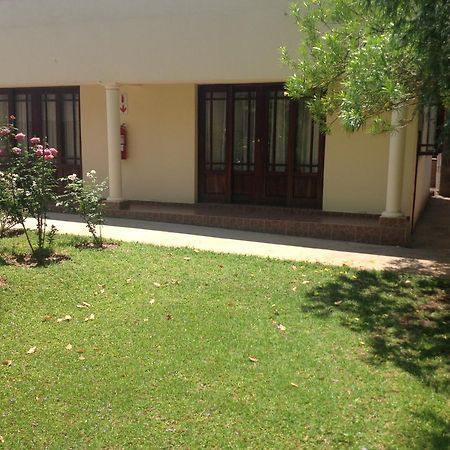 Wozani Lodge Bulawayo Exterior photo