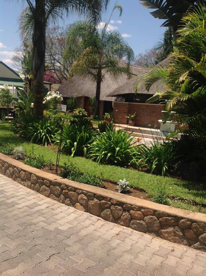 Wozani Lodge Bulawayo Exterior photo