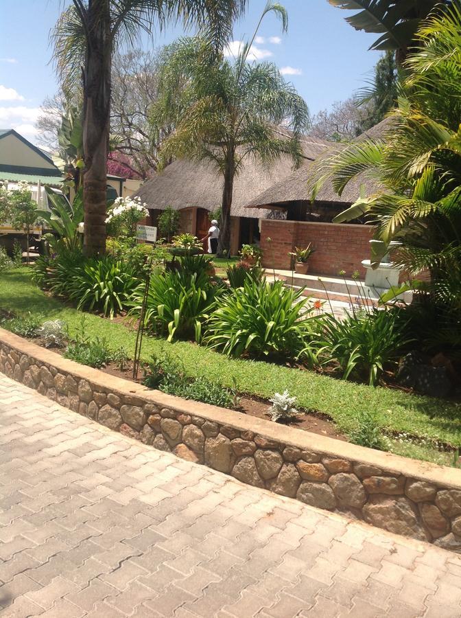 Wozani Lodge Bulawayo Exterior photo
